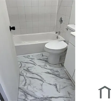4215 Viola St #2R — Photo 19