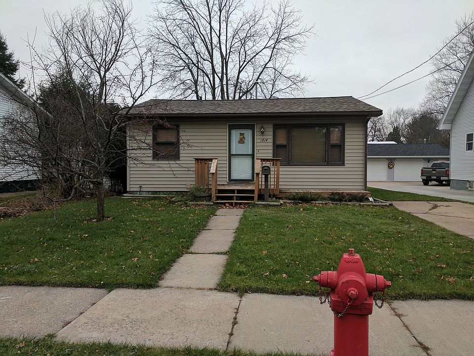 1st image of 1214 N Superior St