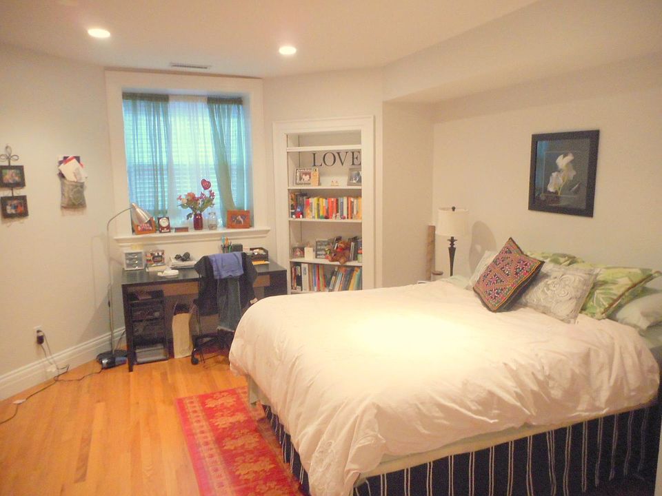 1st image of 70 Monmouth St #B