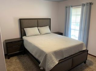 3912 Country Club Rd, Arlington, TX 76013
