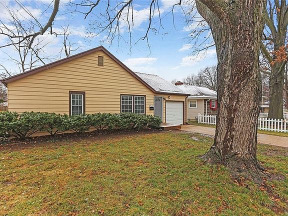 3rd image of 3703 W 47th Pl