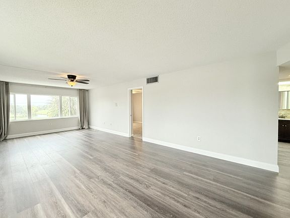 5th image of 8950 Park Blvd APT 301