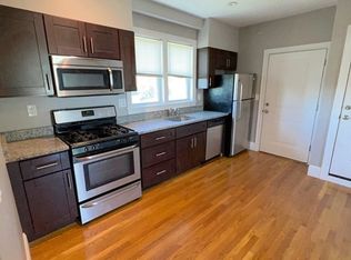 383 Savin Hill Ave #3, Dorchester, MA 02125