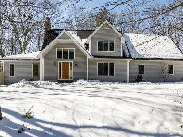 15 Blue Hills Drive, Rochester, NH 03839