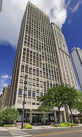 1st image of 1240 N Lake Shore Dr APT 5B