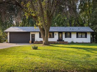 6911 Faricy Ln, Prior Lake, MN 55372