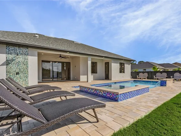 3324 Santa Barbara Blvd N, Cape Coral, FL 33993
