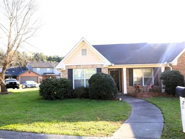 28 Princeton Ave, Adairsville, GA 30103