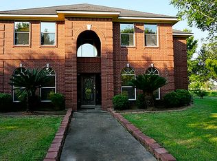 306 Cedar Creek Dr, Needville, TX 77461