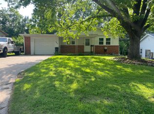 203 Westridge Dr, Columbia, MO 65203