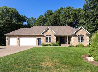 1601 Timber Ridge Dr, Port Byron, IL 61275