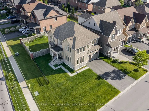 1 Cale Ave, Clarington, ON L1E 0H5