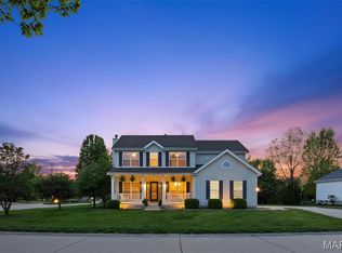 2201 Birmingham Dr, Shiloh, IL 62221