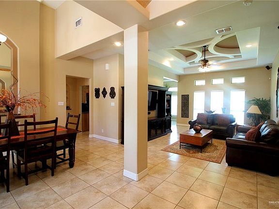3rd image of 2613 Northgate Ln