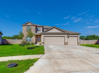 700 Stonemanor Bay, Seguin, TX 78155