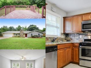 1792 Canberra Dr, Stone Mountain, GA 30088