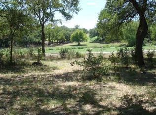 105 Wallace Riddell Dr, Burnet, TX 78611