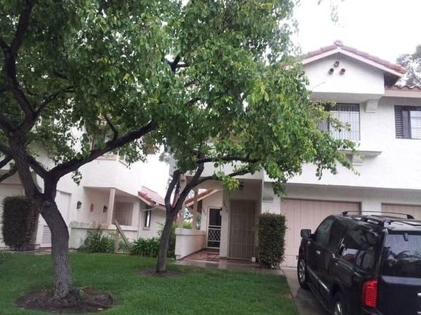 3048 Avenida Christina