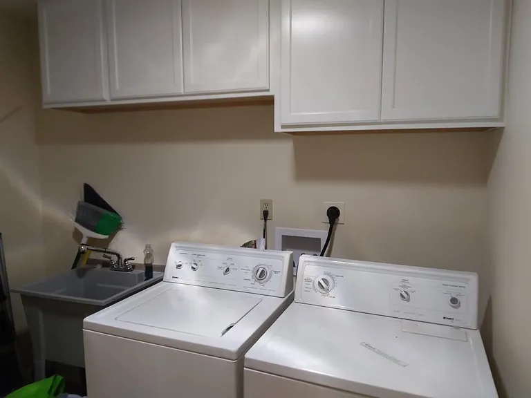 364 Springer Dr — Photo 16