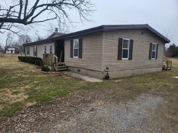 10 Allen Ave, New Holland, OH 43145