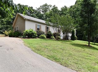 2929 Sweeping Pine Dr, Denver, NC 28037