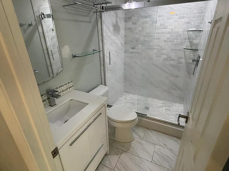 Master Bath 1