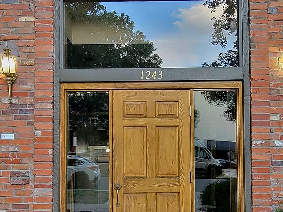 2nd image of 1243 N Gaylord St