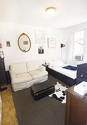 Rented by Jonis Realty