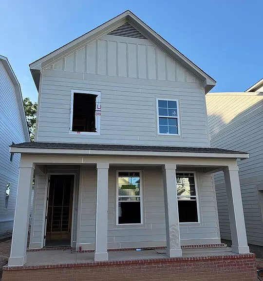 305 Penny Ln #1 — Photo 2