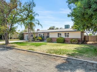 1258 Pleasant Way, Hanford, CA 93230