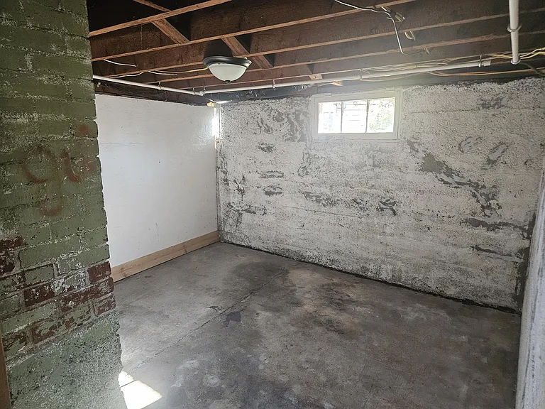 619 S Kentwood Ave — Photo 29
