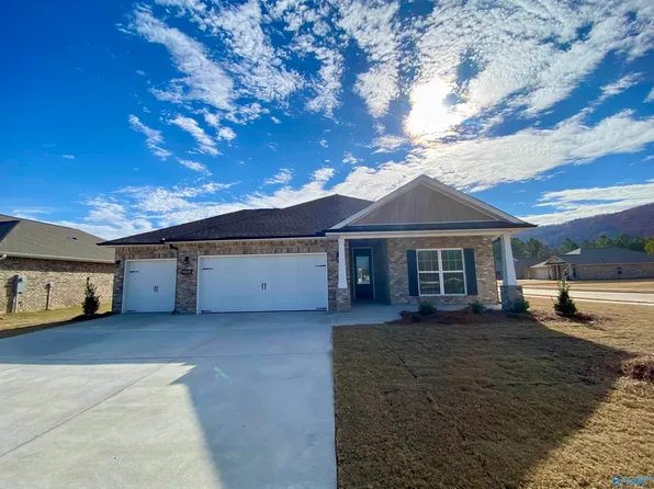 9225 Current Way SE, Owens Cross Roads, AL 35763