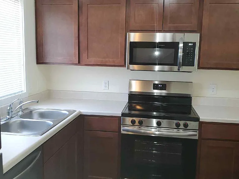 3835-3906 Vale Dr — Photo 108