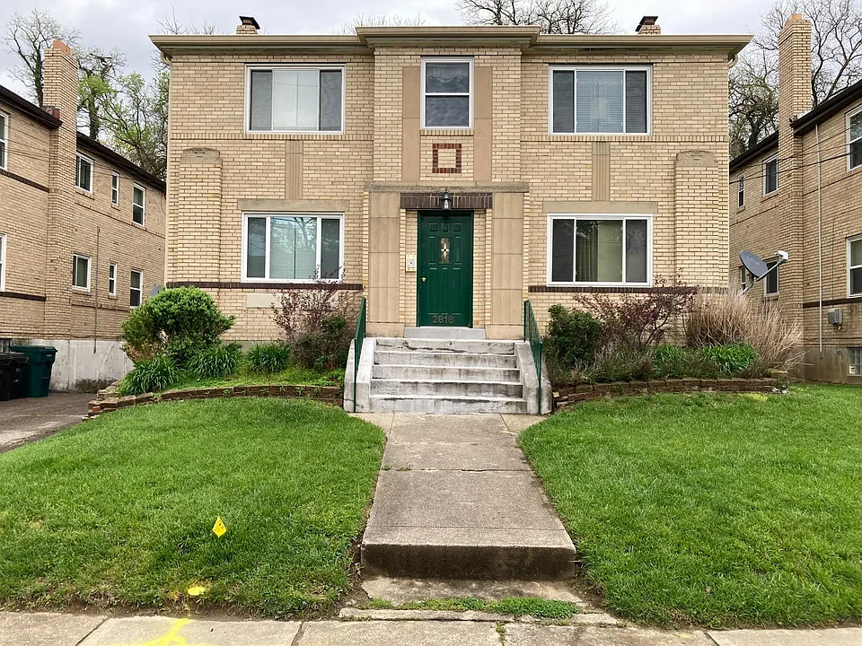 2818 Lawndale Ave #4