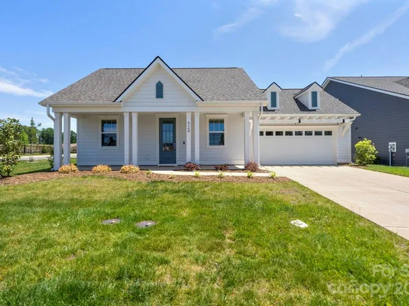 6168 Pier Dr, Denver, NC 28037