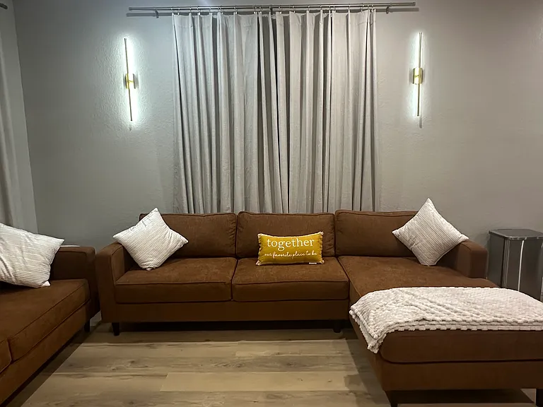 704 Exchange Ave — Photo 3