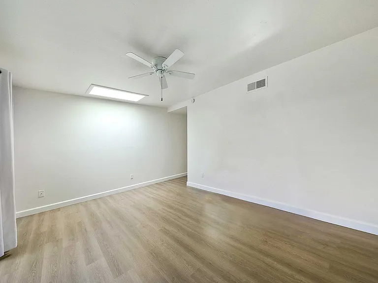 147 Sinaloa Ct — Photo 24