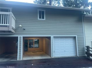 138 Rockledge Ln, Lake Arrowhead, CA 92352