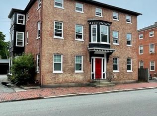 12 Brown St, Salem, MA 01970
