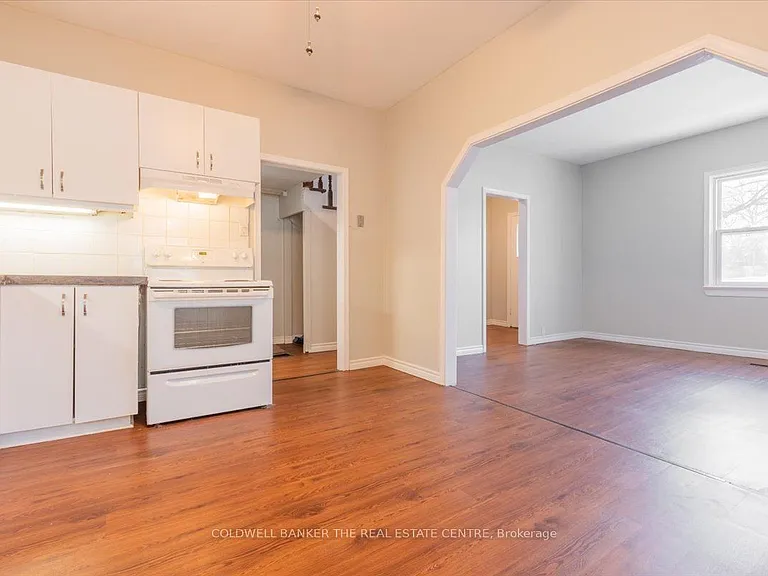 24 Maple St — Photo 27