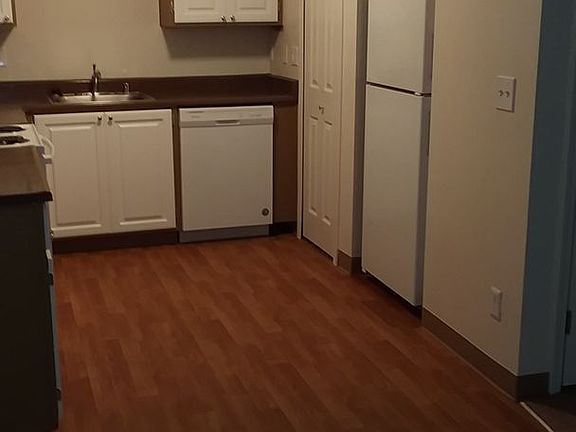 5th image of 1473 N Goerig St #2B-1Ba-840Sqft