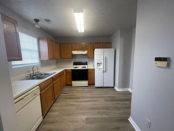 4th image of 5682 Wind Gate Ln #5682