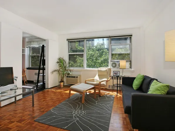 221 East 50th Street image 1 of 1