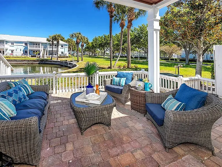 5231 Beach Dr SE #B — Photo 20