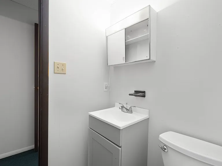 161 Hall Avenue — Photo 6