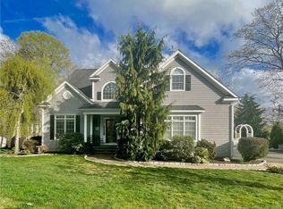 44 N Mead Farm Rd, Seymour, CT 06483