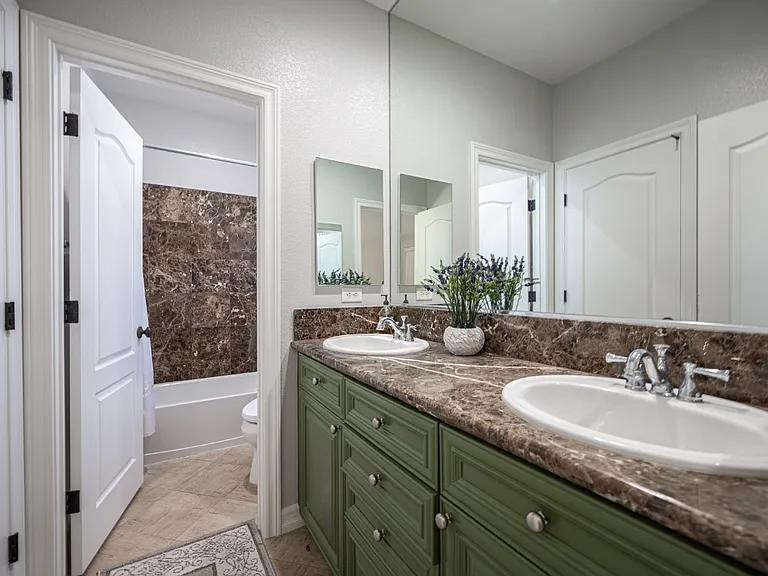 65 Contrada Fiore Dr — Photo 15