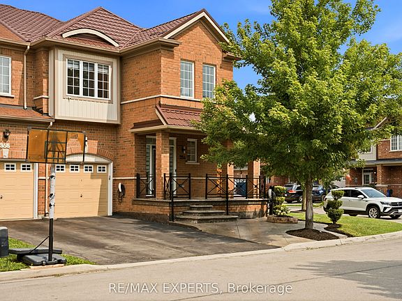 2nd image of 354 Hobbs Cres