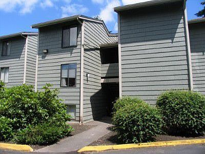 1st image of 19851 25th Ave NE APT 319