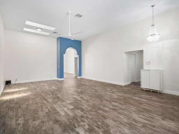 5th image of 7660 NW 62nd Way